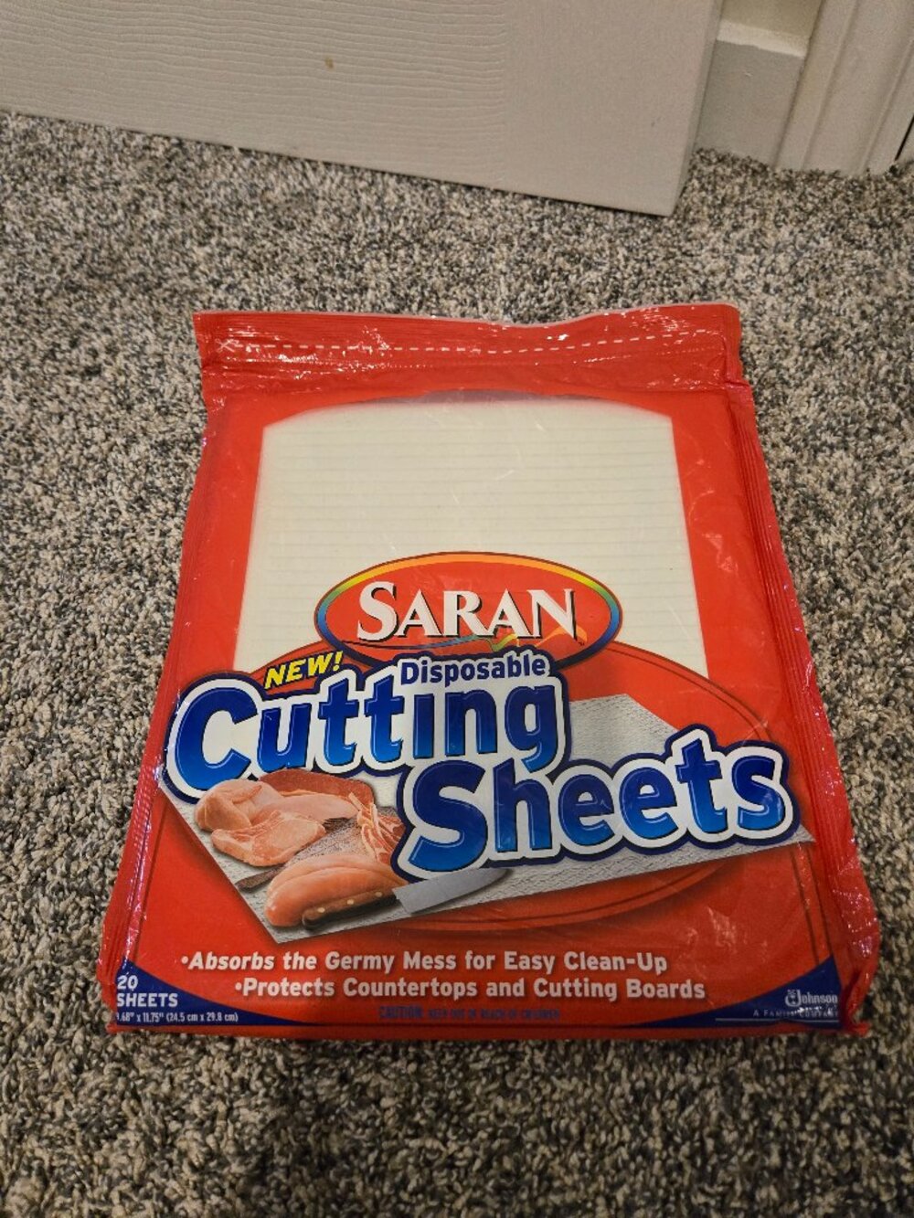 New Sealed Saran Disposable Cutting Sheets 20 Count